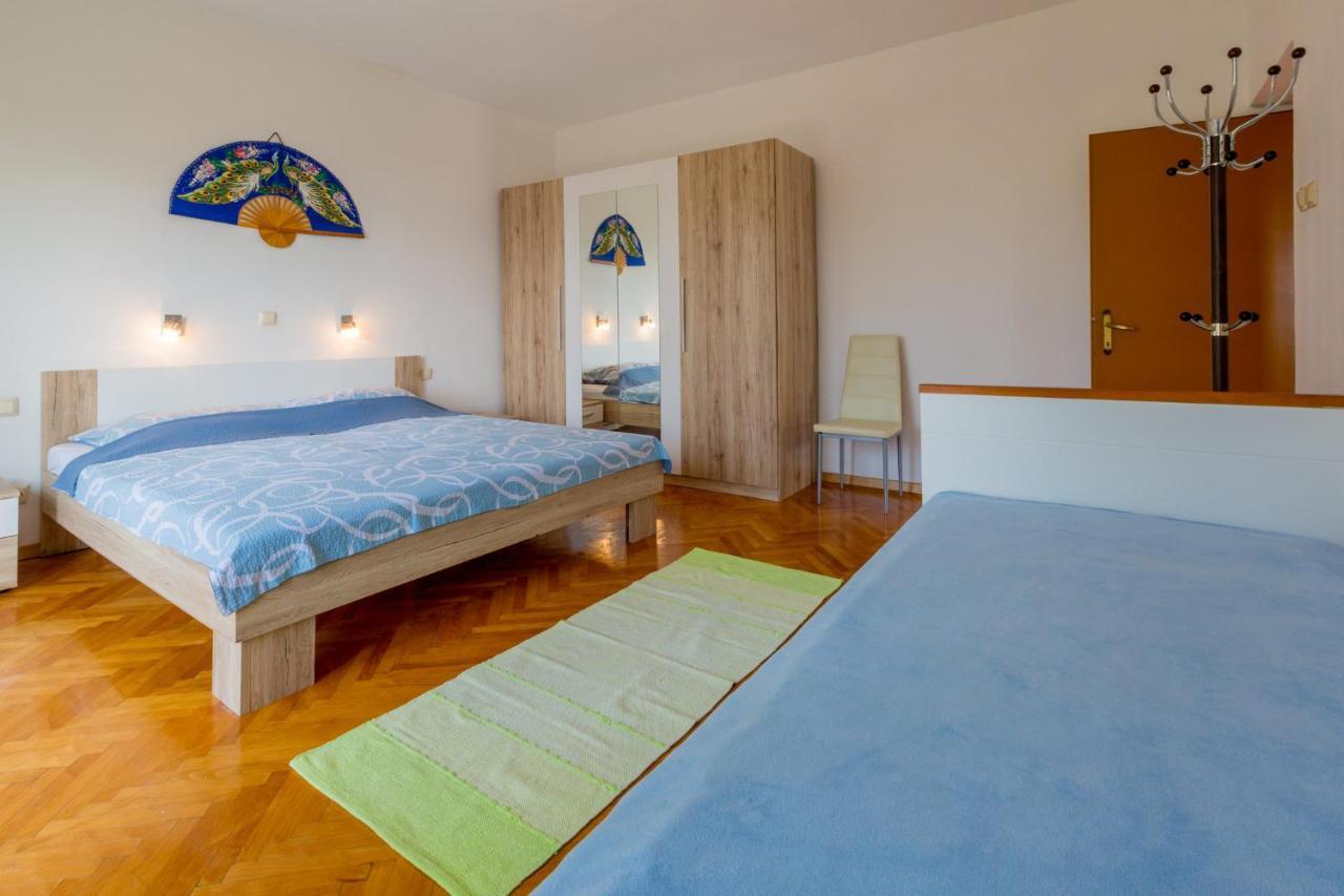 Ferienwohnung Jasminka Loncaric Crikvenica Exterior foto