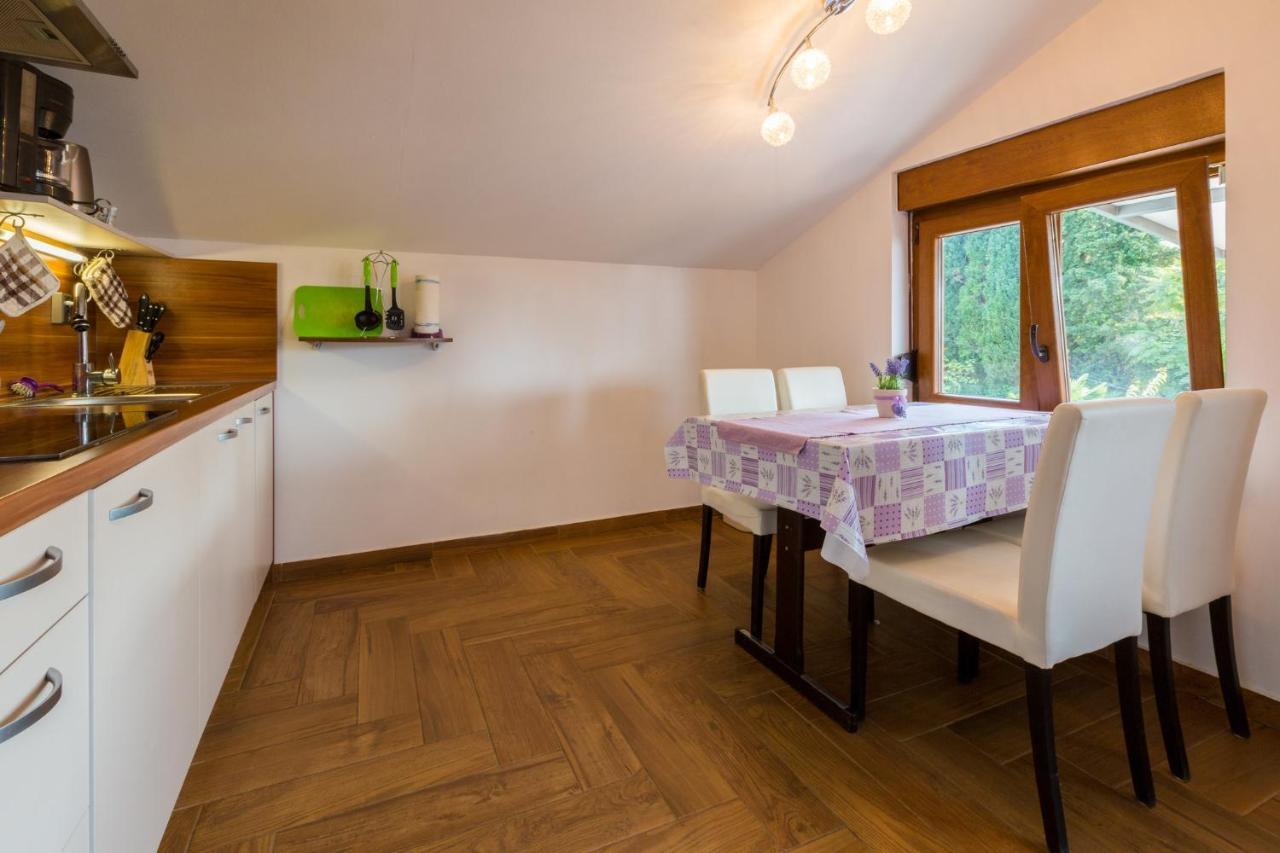 Ferienwohnung Jasminka Loncaric Crikvenica Exterior foto